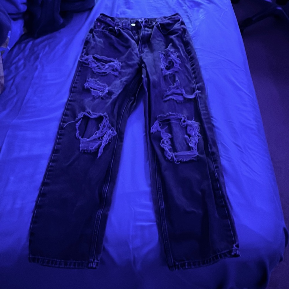 BDG Baggy Ripped Jeans in Black